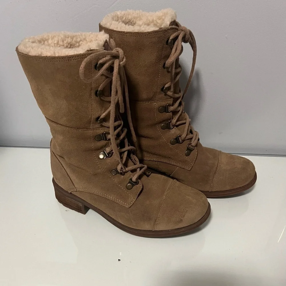 UGG embrace cold